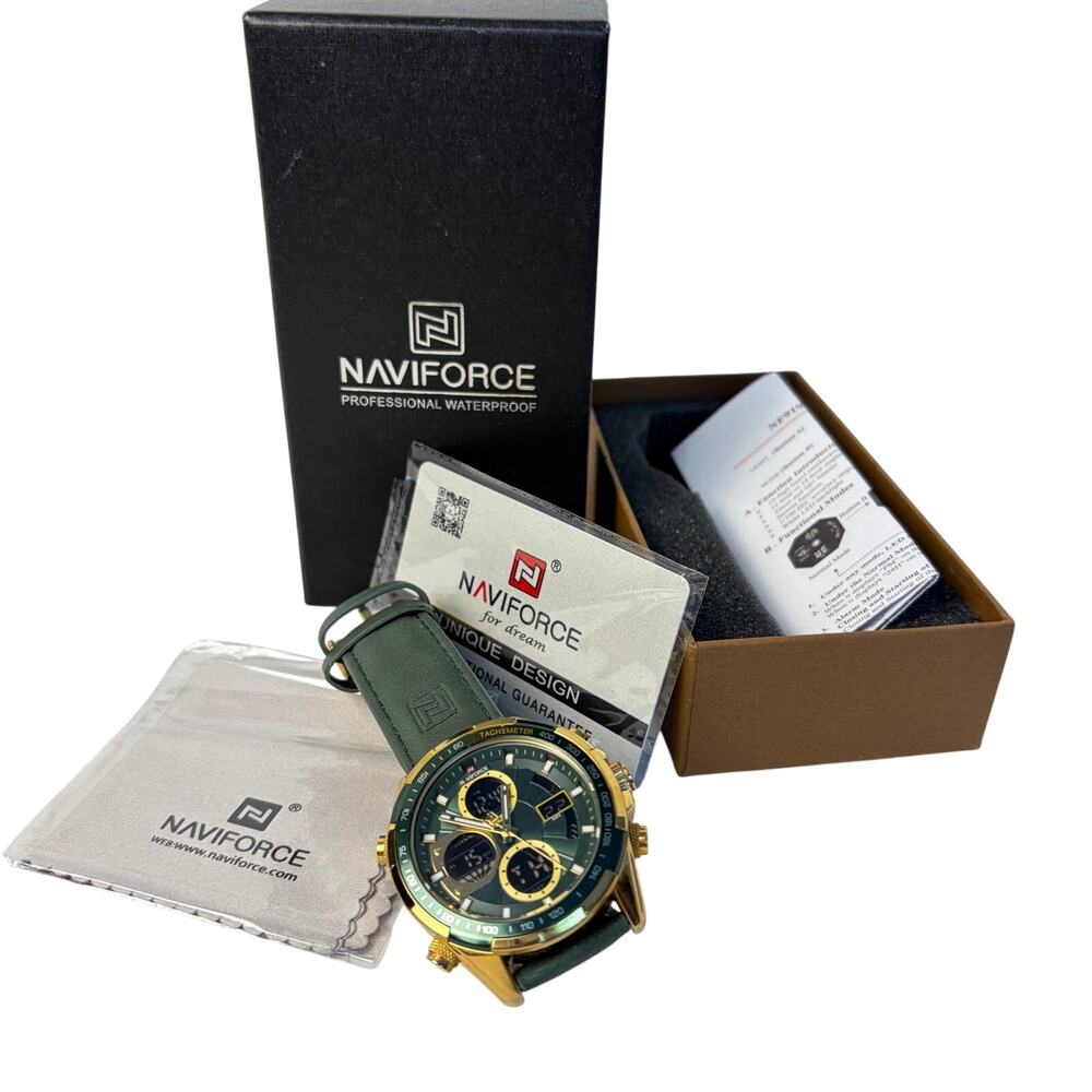 Naviforce mens waterproof watch. NF9197. green leather band. In box. Working